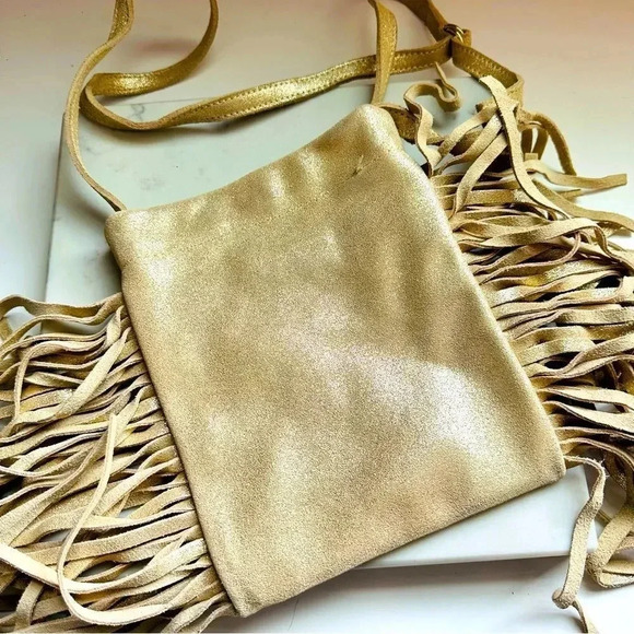 Monserat De Lucca Lola Shimmer Gold Suede Fringed Crossbody Bag - Picture 2 of 9